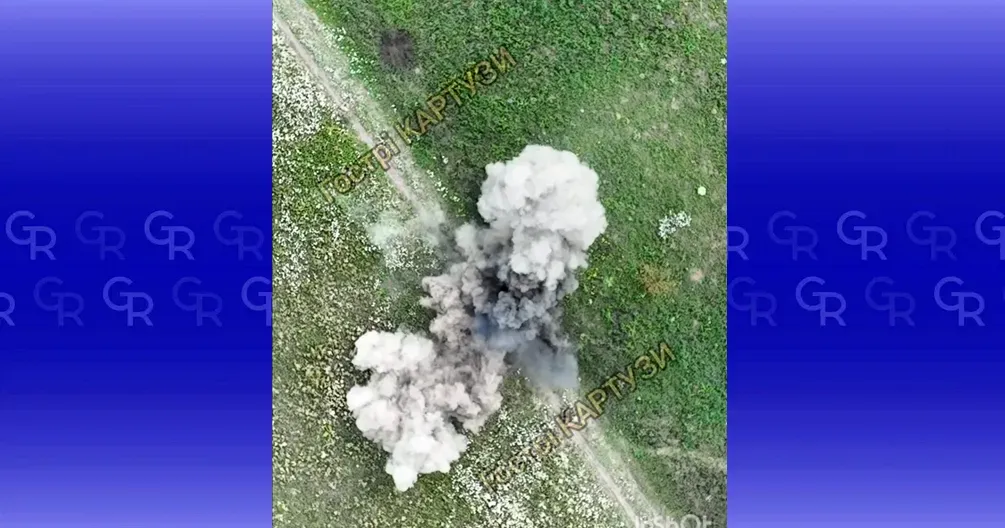 Скриншот з відео Дрон хижо підкрався, а міна вже чигала в траві: вибухова співпраця знищила окупанта на Липецькому напрямку на порталі Gromada Group