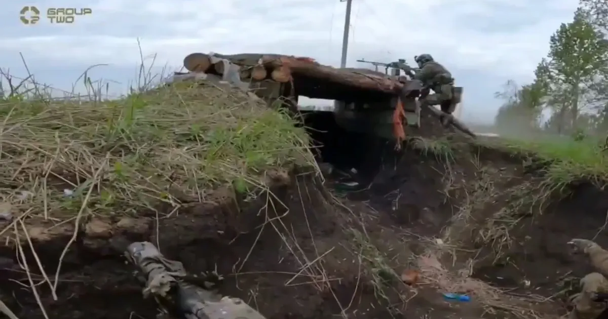 Скриншот з відео Весна. Липці. «Друга група»: архівне відео стрілецького бою від «Group two» на порталі Gromada Group