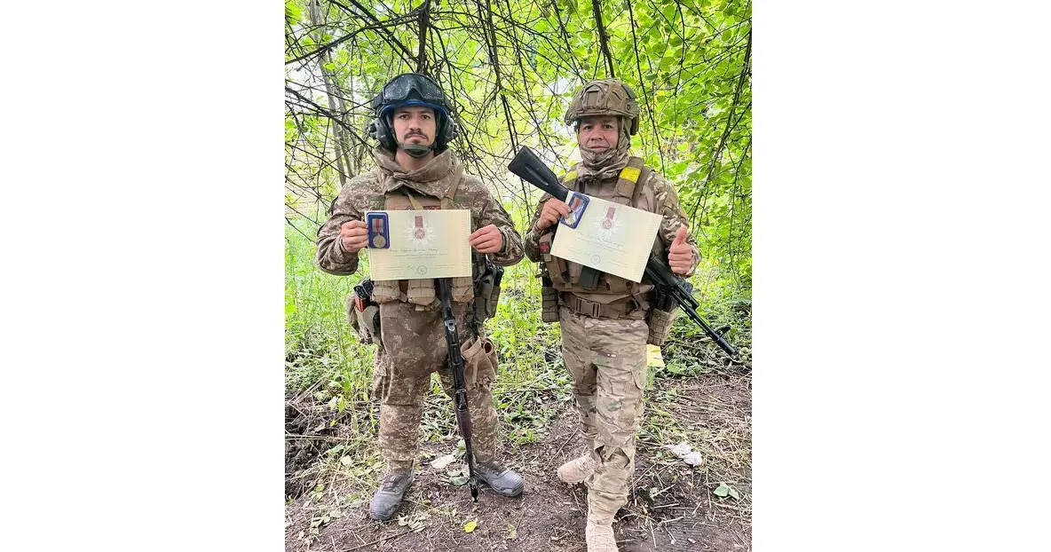 Фото: Юрій Бутусов російських фашистів на Липецькому напрямку нищать воїни-інтернаціоналісти на порталі Gromada Group