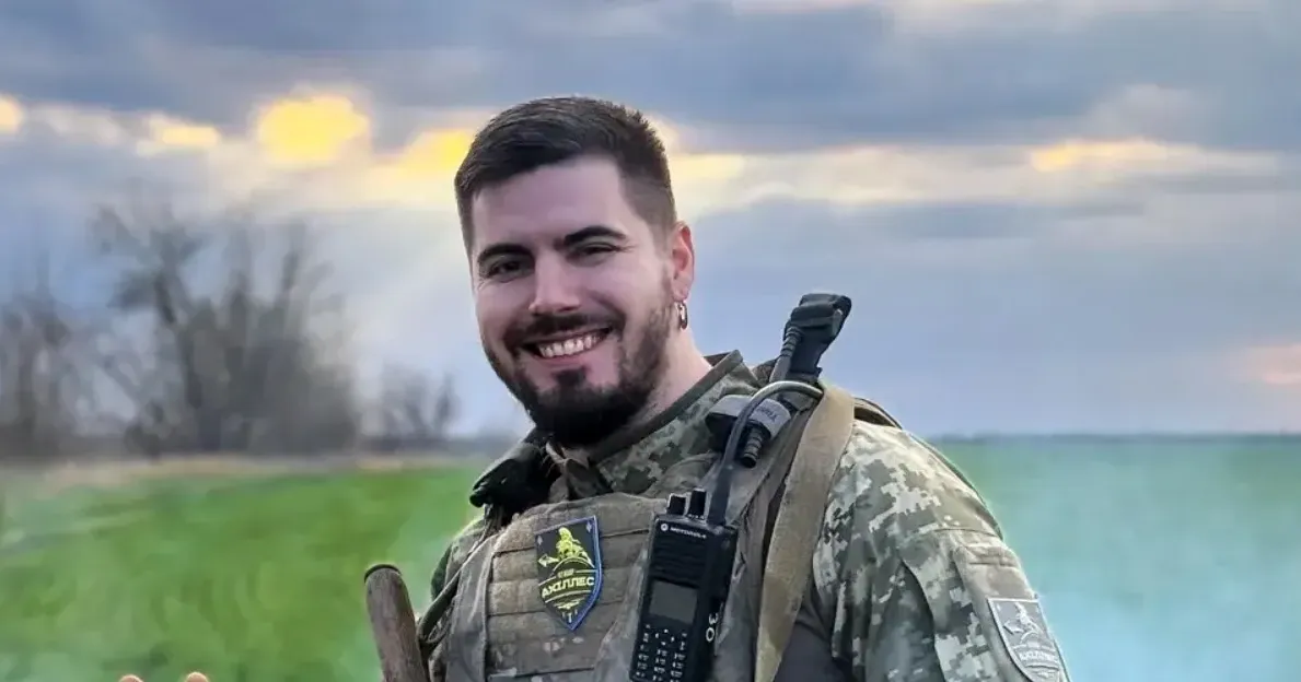 Фото: facebook/fedorenkoyurii «Є деякі перехідні позиції, але лінія фронту наразі є нерухомою»: про ситуацію на нашому напрямку розповів Юрій Федоренко на порталі Gromada Group