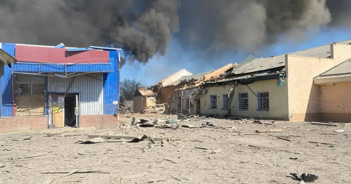 Фото: Харківська ОВА Центр Липців після російського обстрілу (фото, відео) на порталі Gromada Group