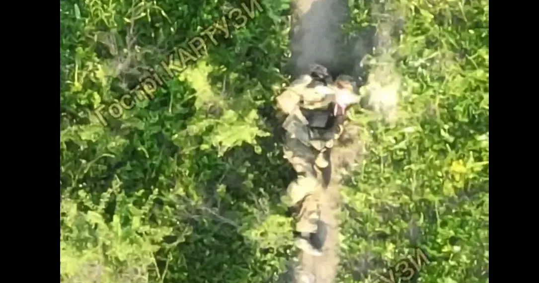 Скриншот з відео «Гострих картузів» «Одягнені та взуті у хрін зна шо»: на Липецькому напрямку в окупантів зовсім кепсько зі спорядженням на порталі Gromada Group