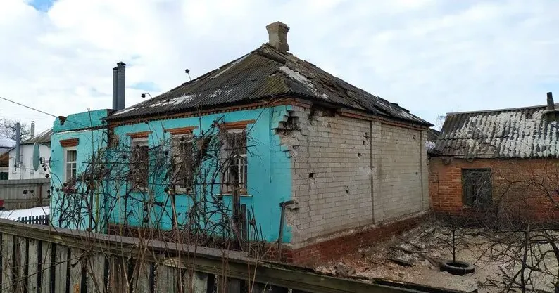 Наслідки обстрілу Липців на Харківщині. 19 лютого 2023 року. Фото : Олег Синєгубов/Telegram У Липецькій громаді зросла кількість заявок на евакуацію на порталі Gromada Group