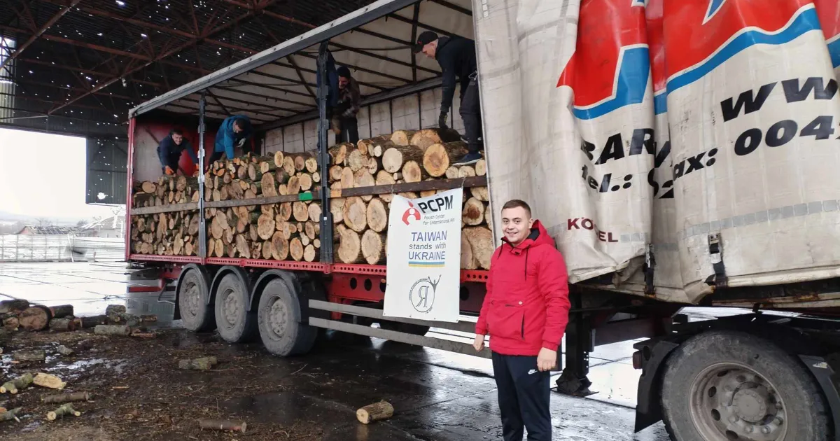 Допис пам’яті Артура Виноградова та його дружини Дарини опублікували волонтери Польського центру міжнародної допомоги (Polskie Centrum Pomocy Międzynarodowej (PCPM)).