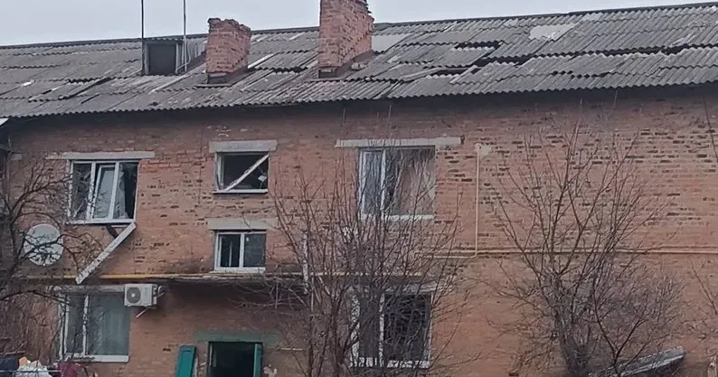 Головна світлина новини на сайті Gromada Group Пошкоджено ліцей, 5 багатоквартирних і 10 приватних будинків на порталі Gromada Group