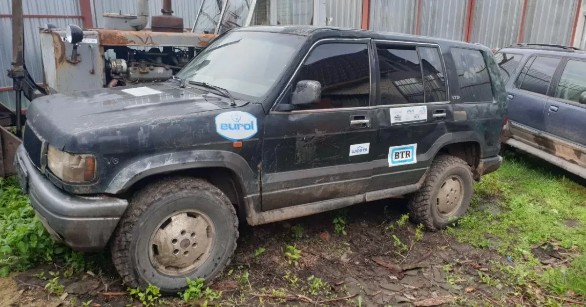 21 травня у селах Липці та Циркуни проведено обшуки, в результаті яких виявлено 14 автомобілів з номерами інших транспортних засобів.