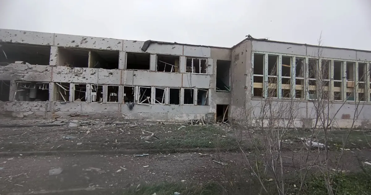 Фото: Липецька сільська військова адміністрація Слобожанський ліцей і житлові будинки у Липцях знов під ударом на порталі Gromada Group