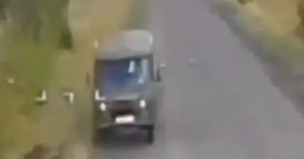 Скриншот з відео Без коліс, хліба і б/к: на Липецькому відтинку «Гострі картузи» спалили чергову «буханку» окупантів на порталі Gromada Group